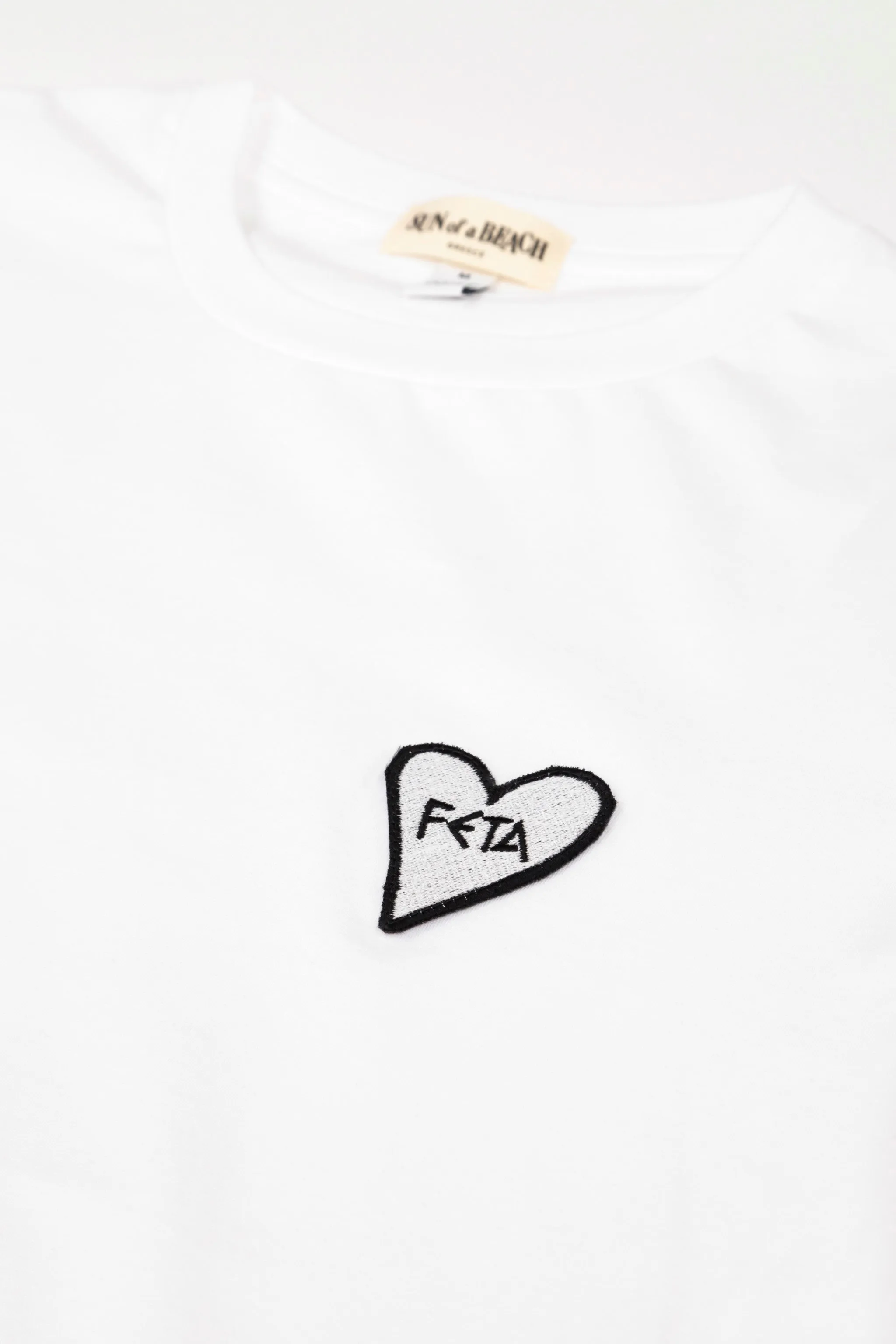 Feta White | T-Shirt