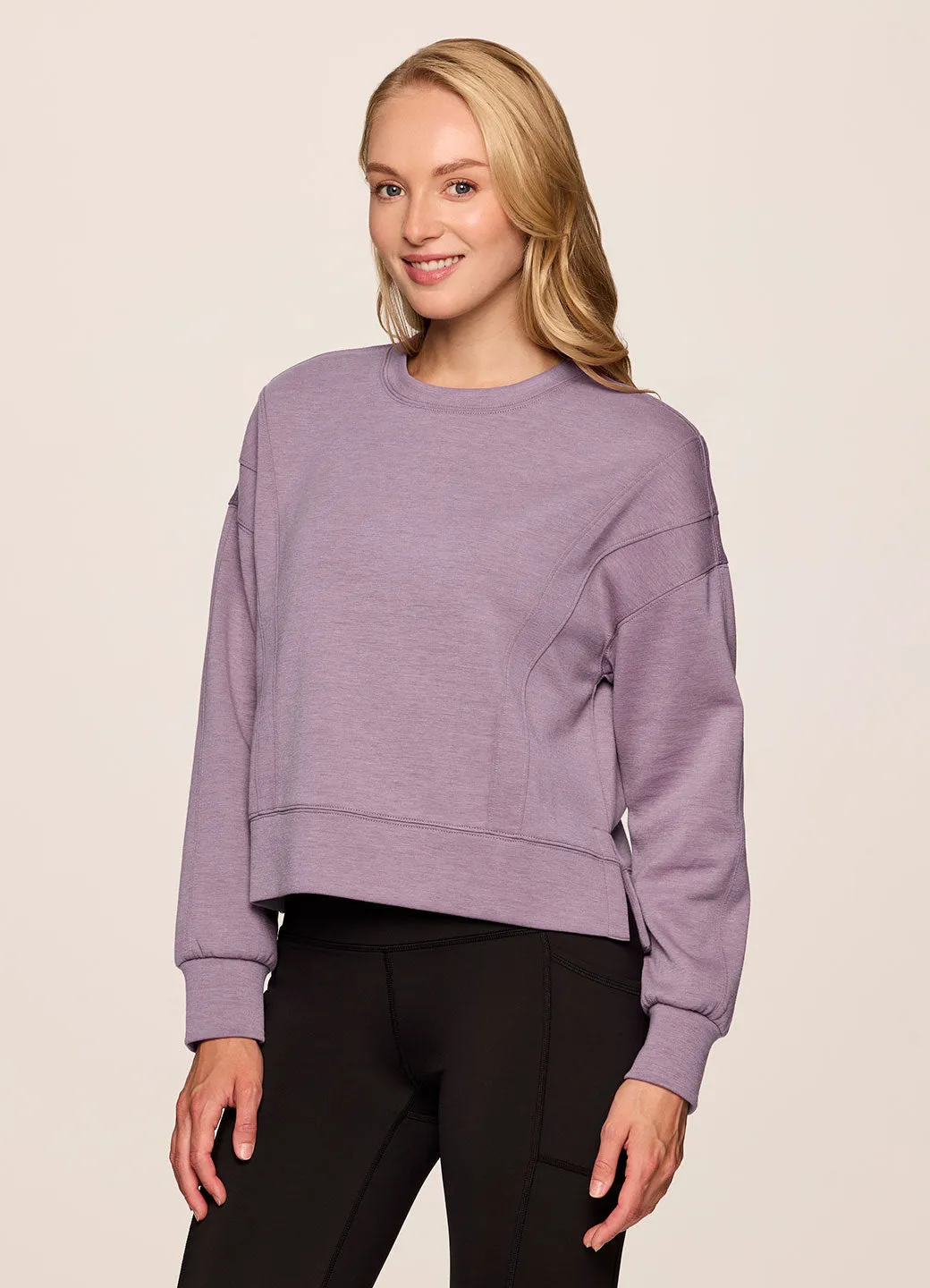 In The Studio Cropped Pullover