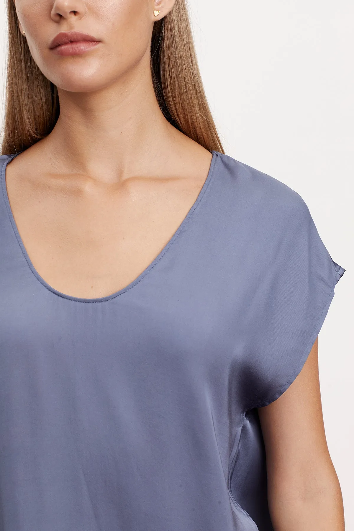 KALI SATIN SCOOP NECK TOP