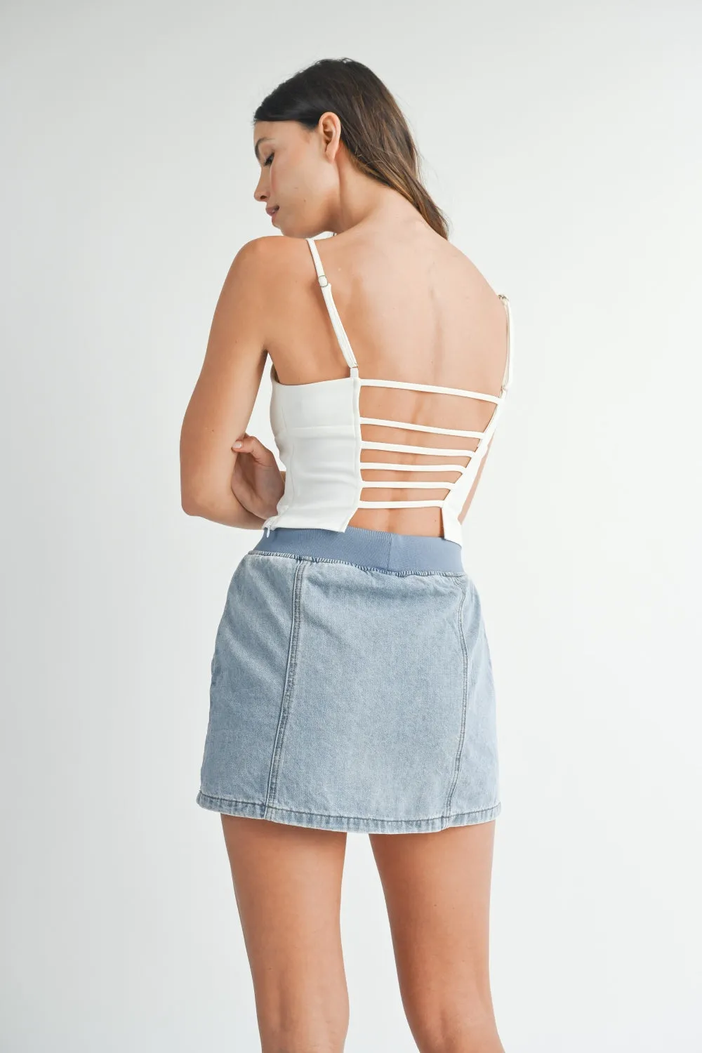 MABLE Strappy Back Cropped Cami