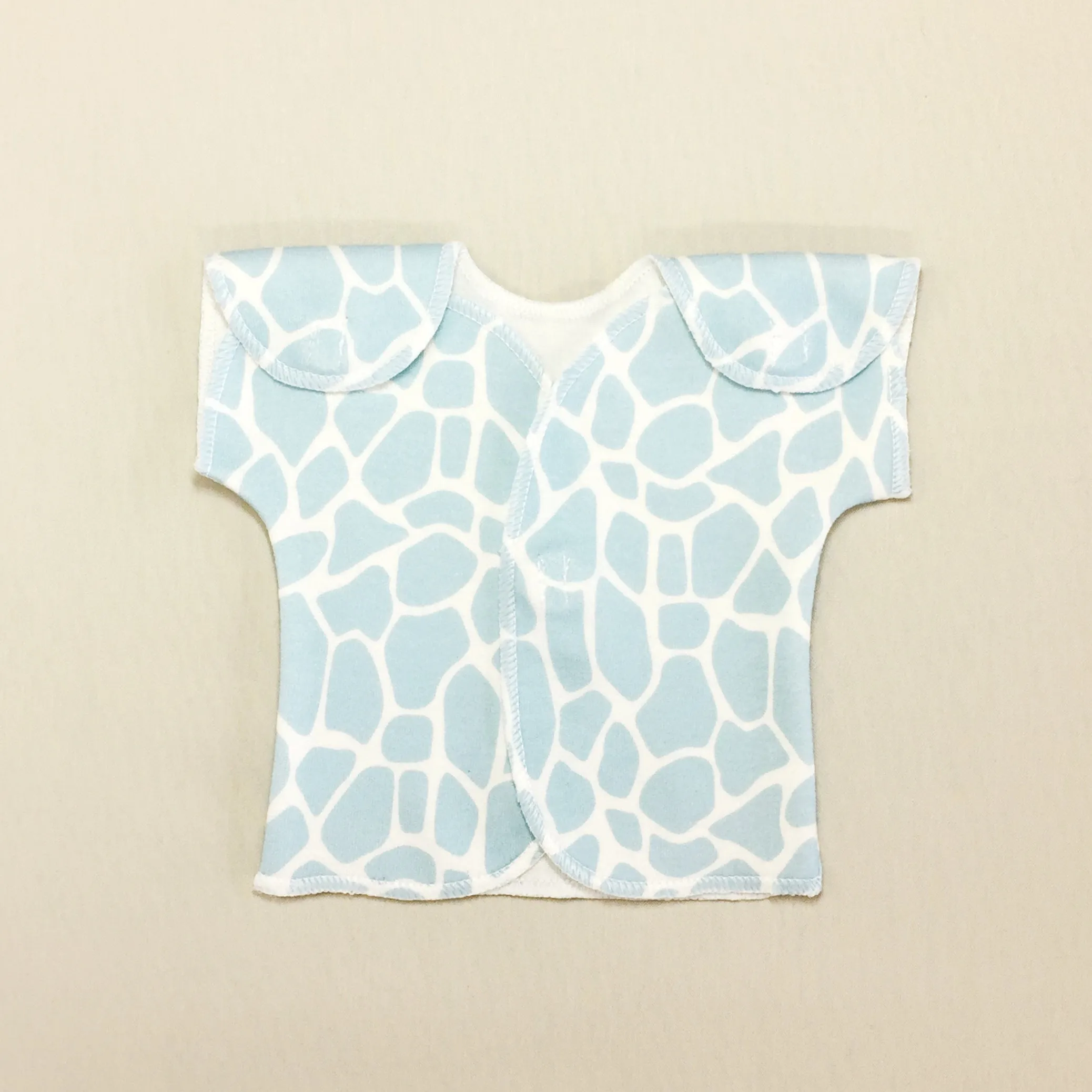 NICU Friendly T-Shirt Giraffe Blue