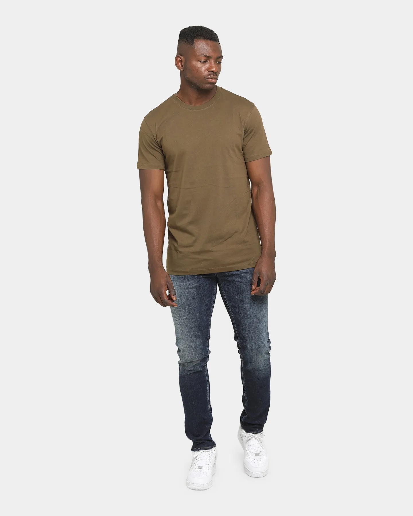 Well Made Standard Issue T-Shirt V2 Army Green